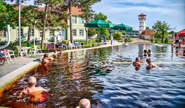 <span class='bovebben'>Bővebben</span><span class='title'>Jótékony gyógyvíz a hét minden napján</span><span class='text'>A téli hónapokban fürdőnk Rehabilitációs és Welness Központja kapja a kiemelt figyelmet</span>